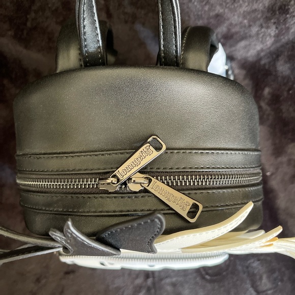 NWOT Disney Loungefly retired mini back pack and wallet! - Picture 12 of 13